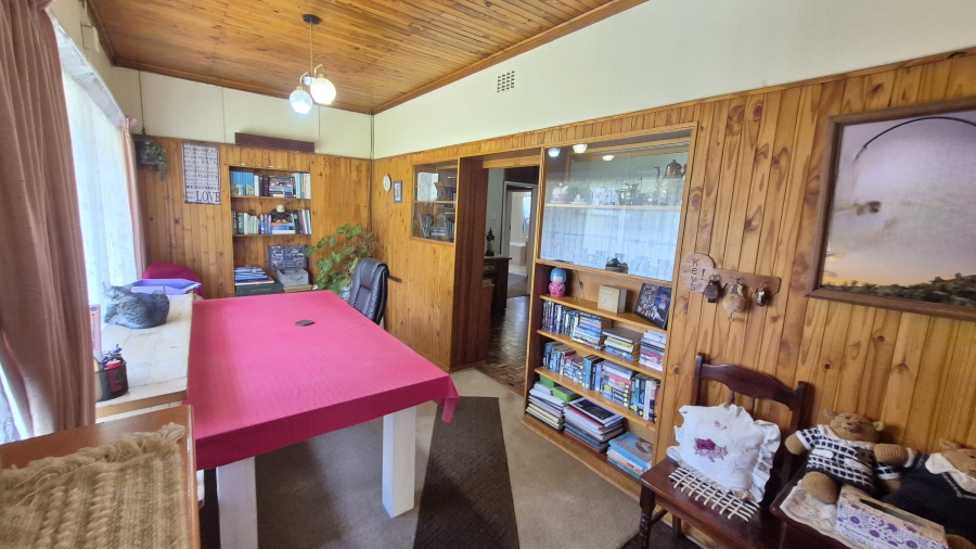 4 Bedroom Property for Sale in Jim Fouchepark Free State